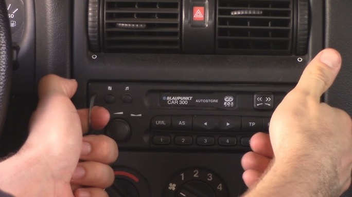 Opel Zafira Radio Code